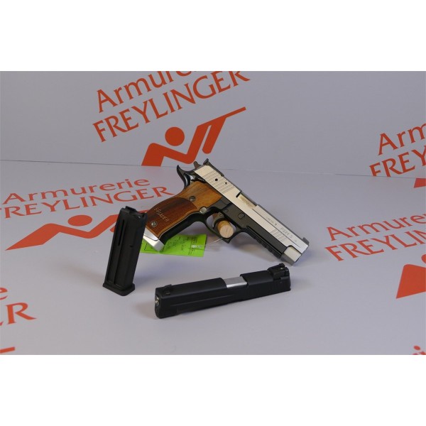 PISTOLET SIG SAUER P226 S 9X19 + CONVERSION 22LR