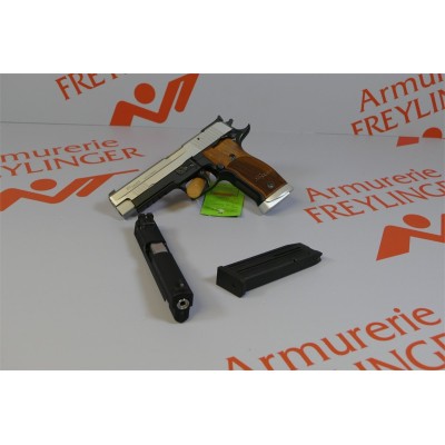 PISTOLET SIG SAUER P226 S 9X19 + CONVERSION 22LR